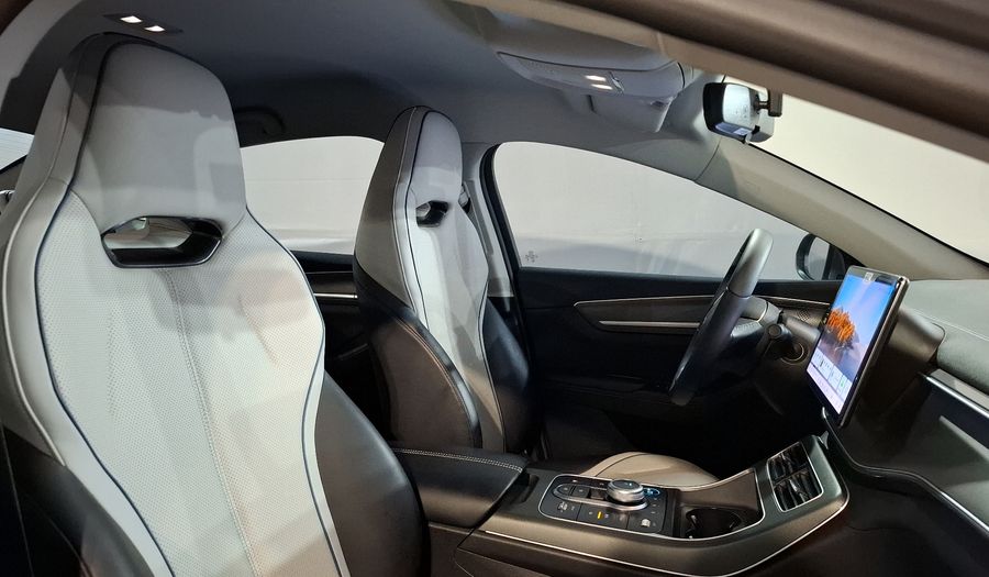 Byd King 1.5 PHEV DM-I 55KM AUTO Sedan 2025