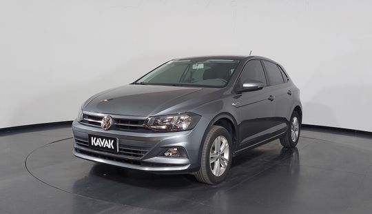 Volkswagen • Polo