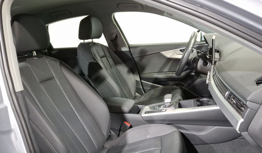 Audi A4 2.0 MHEV 40 TFSI SELECT DCT Sedan 2023