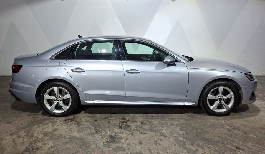 Audi A4 2.0 MHEV 40 TFSI SELECT DCT Sedan 2023