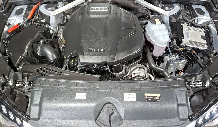 Audi A4 2.0 MHEV 40 TFSI SELECT DCT Sedan 2023
