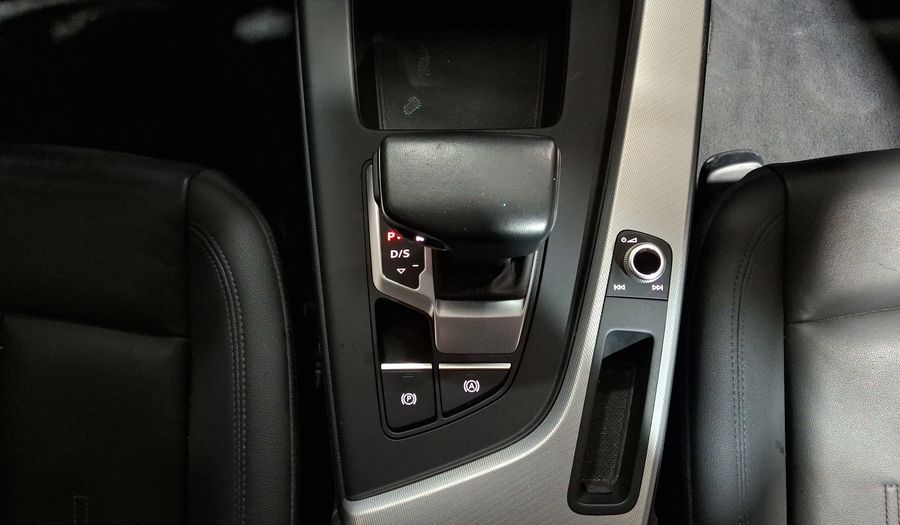 Audi A4 2.0 MHEV 40 TFSI SELECT DCT Sedan 2023