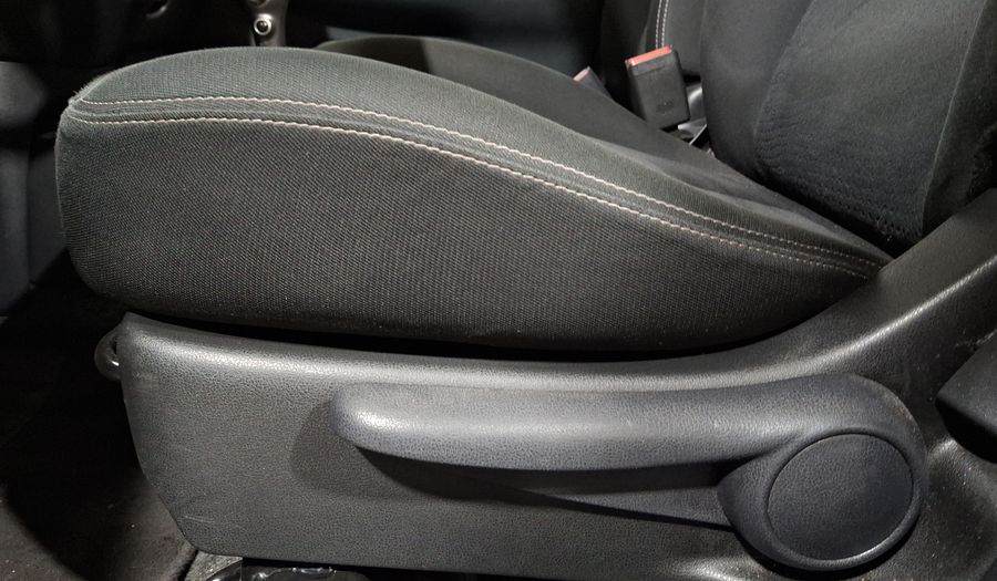 Nissan March 1.6 ADVANCE AUTO Hatchback 2021