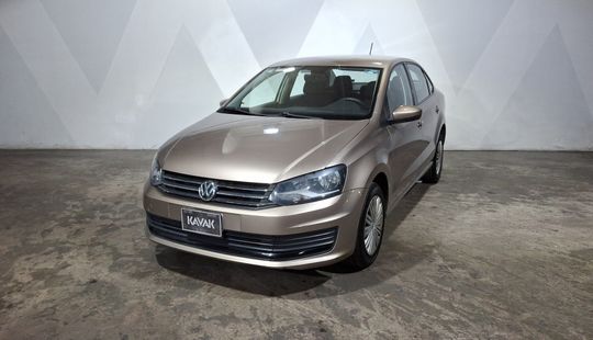 Volkswagen • Vento
