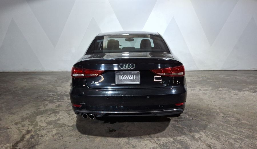 Audi A3 1.4 SELECT DCT Sedan 2018