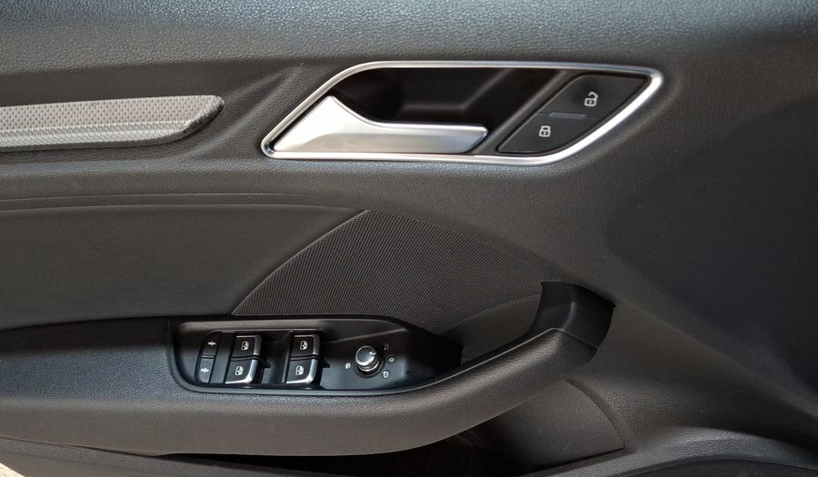 Audi A3 1.4 SELECT DCT Sedan 2018