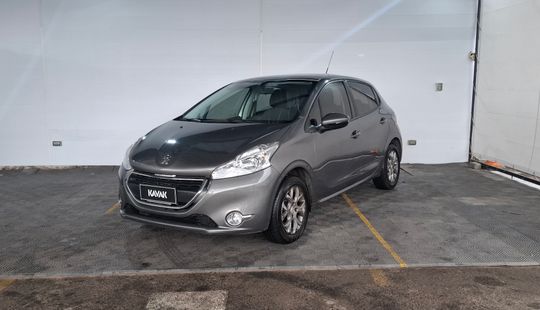 Peugeot • 208