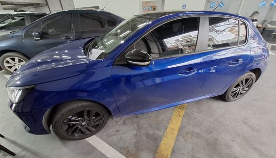 Peugeot • 208