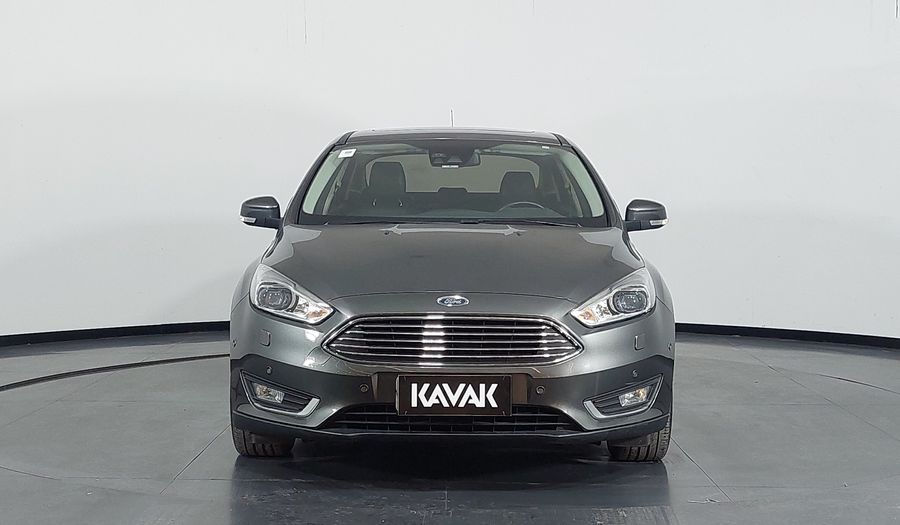 Ford Focus 2.0 TITANIUM PLUS SEDAN AT Sedan 2017