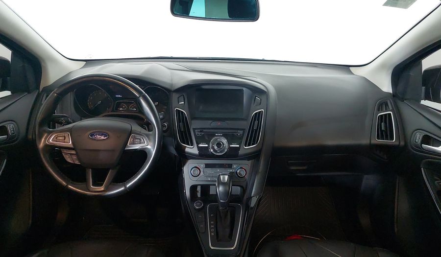 Ford Focus 2.0 TITANIUM PLUS SEDAN AT Sedan 2017