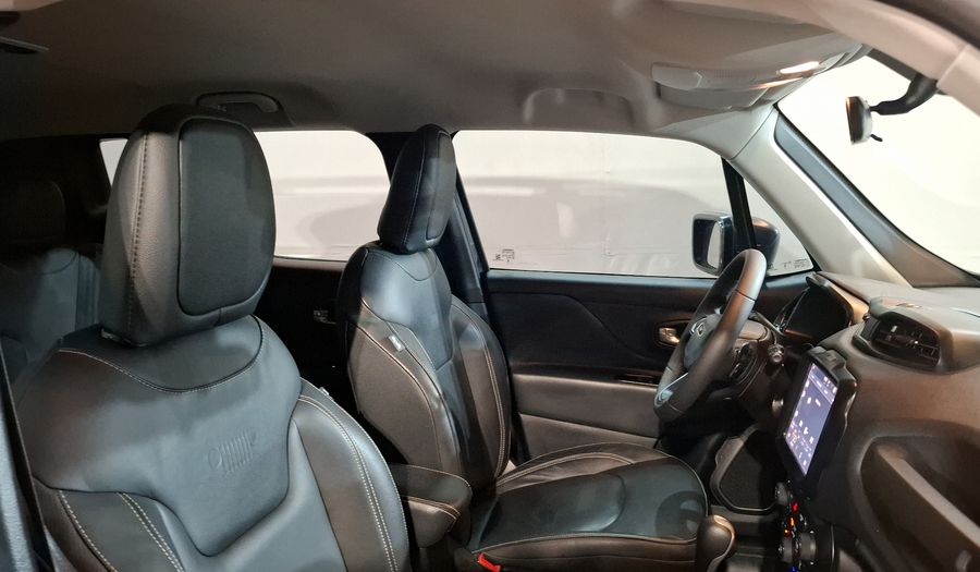 Jeep Renegade 1.3 LATITUDE AUTO Suv 2023