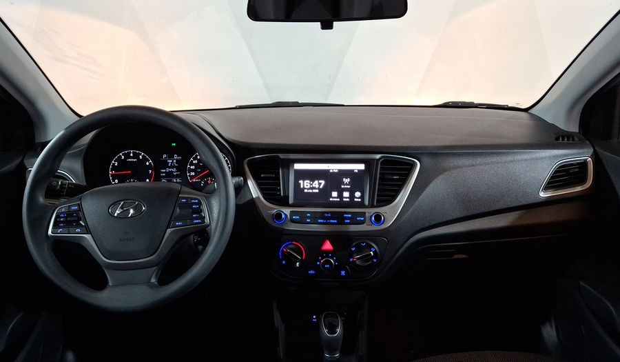 Hyundai Accent 1.6 GL MID AUTO Sedan 2022