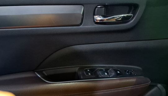 Renault • Koleos