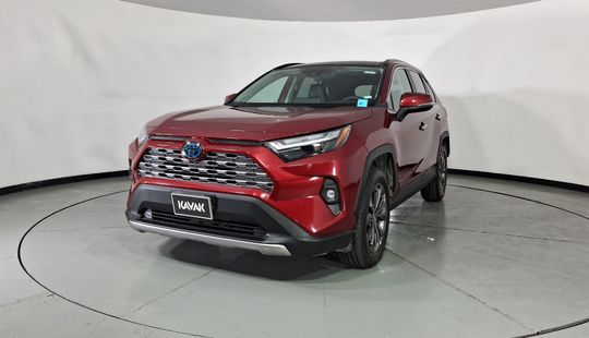 Toyota • RAV4