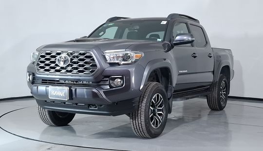 Toyota • Tacoma