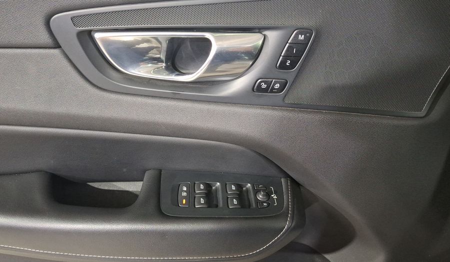 Volvo Xc60 2.0 T6 INSCRIPTION AUTO AWD Suv 2021
