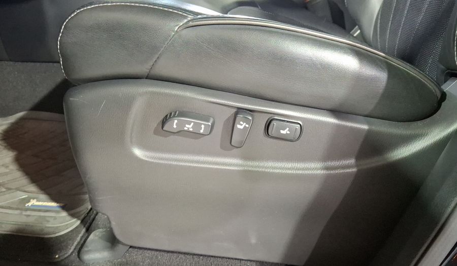 Infiniti Qx80 5.6 8 PASAJEROS AT 4WD Suv 2015
