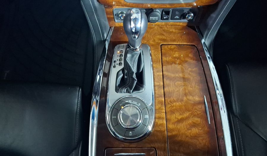 Infiniti Qx80 5.6 8 PASAJEROS AT 4WD Suv 2015
