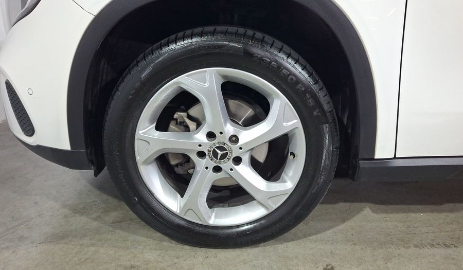 Mercedes Benz Clase Gla 1.6 GLA 200 SPORT DCT Suv 2020
