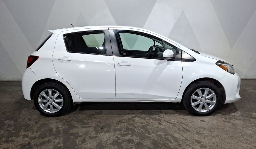 Toyota Yaris 1.5 SE AT 5PTAS Hatchback 2016