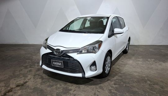 Toyota • Yaris