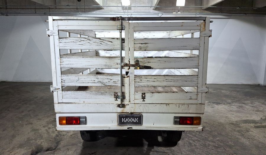 Nissan Np300 2.5 NP300 ESTACAS Pickup 2021