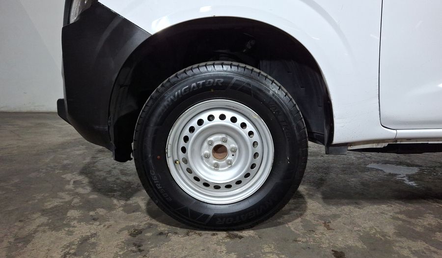 Nissan Np300 2.5 NP300 ESTACAS Pickup 2021