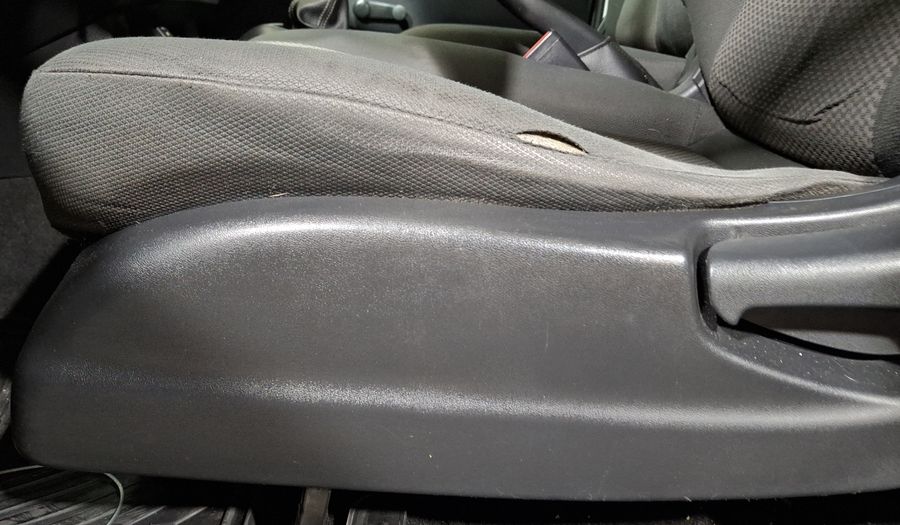 Nissan Np300 2.5 NP300 ESTACAS Pickup 2021
