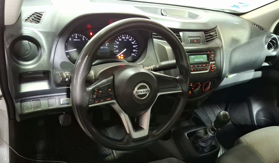 Nissan Np300 2.5 NP300 ESTACAS Pickup 2021