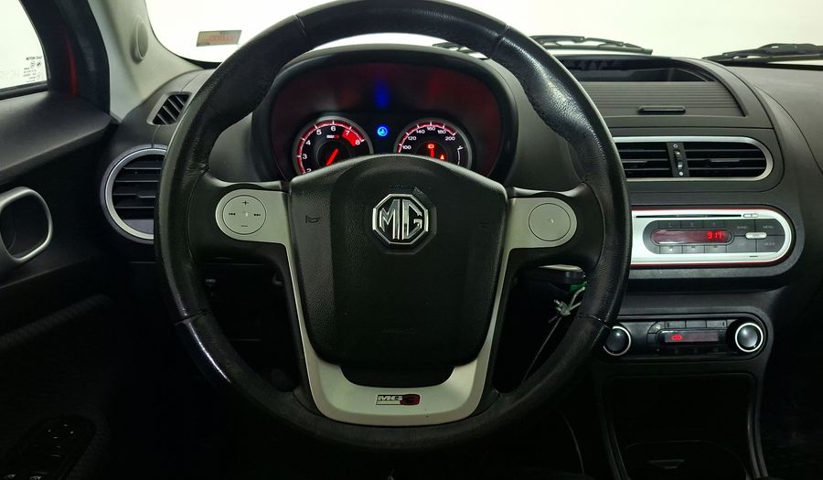 Mg 3 1.5 COMFORT PLUS Hatchback 2015