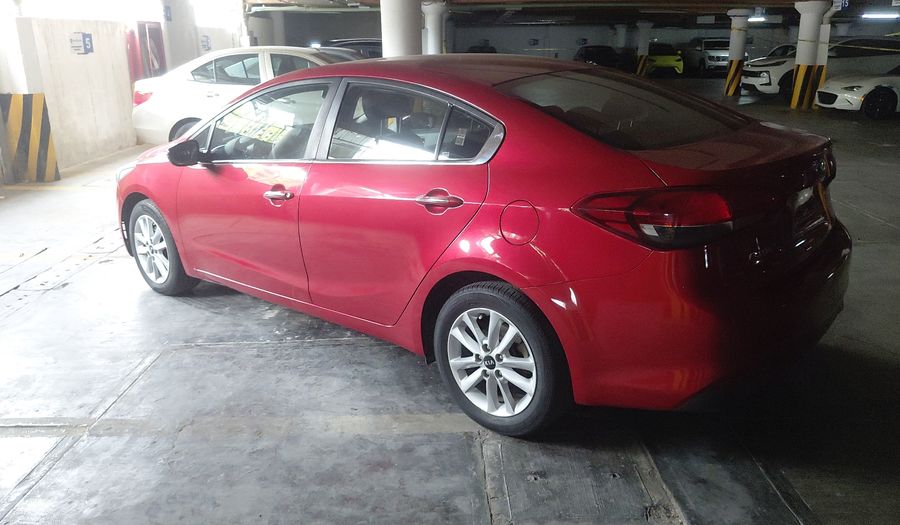 Kia Forte 2.0 EX AT Hatchback 2017