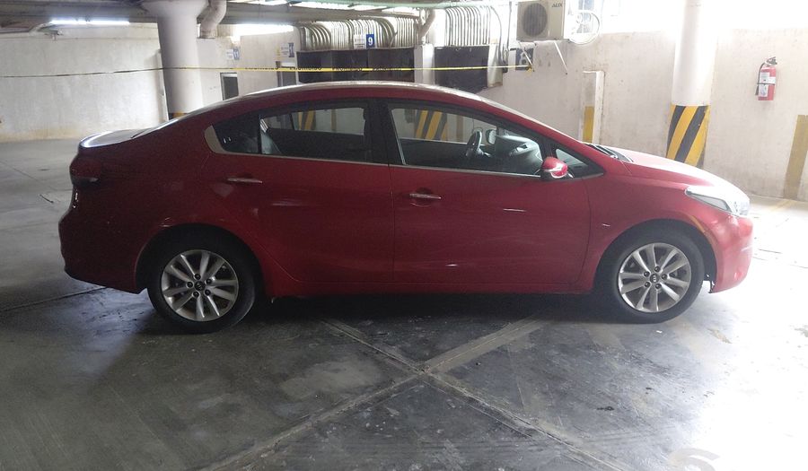 Kia Forte 2.0 EX AT Hatchback 2017