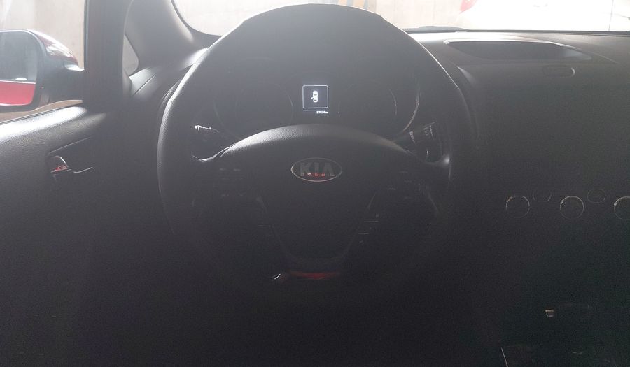 Kia Forte 2.0 EX AT Hatchback 2017