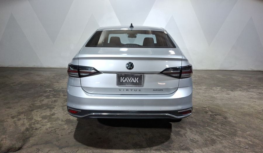 Volkswagen Virtus 1.6 TRENDLINE Sedan 2022