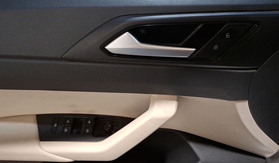 Volkswagen Virtus 1.6 TRENDLINE Sedan 2022