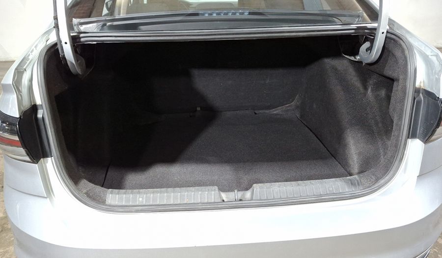 Volkswagen Virtus 1.6 TRENDLINE Sedan 2022