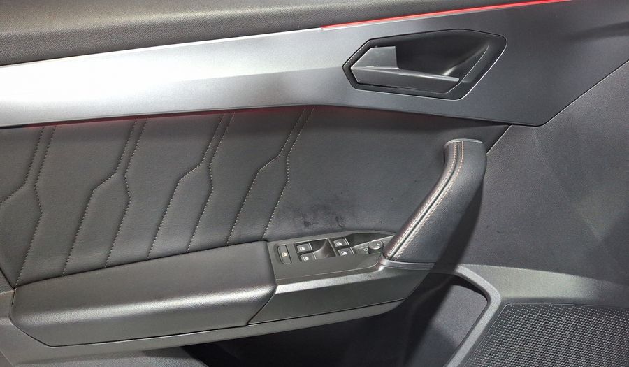 Cupra Leon 2.0 HIGH DCT Hatchback 2023