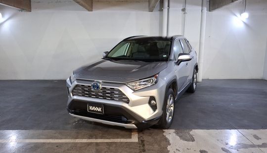 Toyota • RAV4
