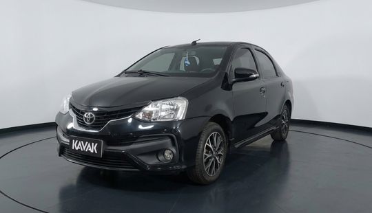 Toyota • Etios