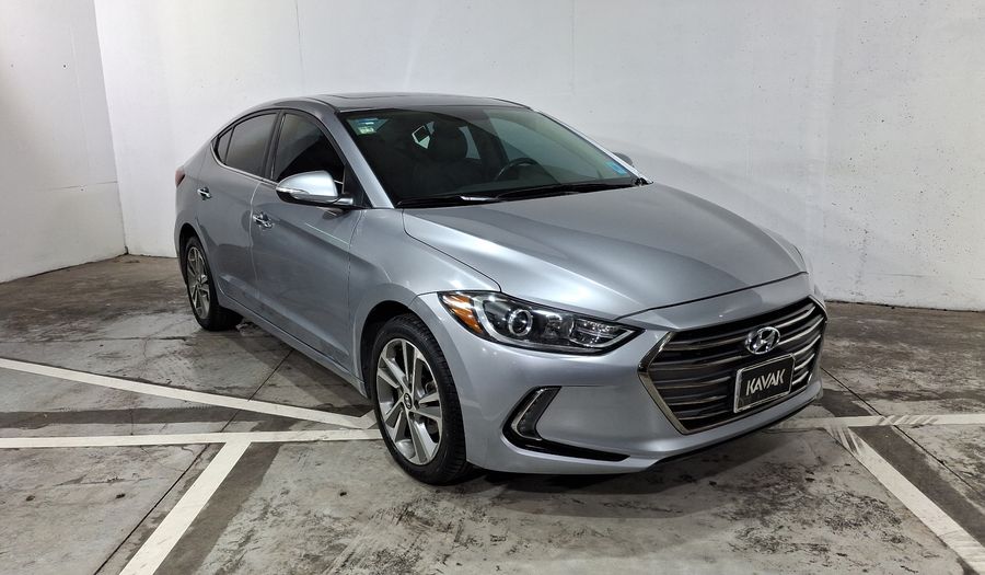 Hyundai Elantra 2.0 LIMITED TECH NAVI AT Sedan 2017