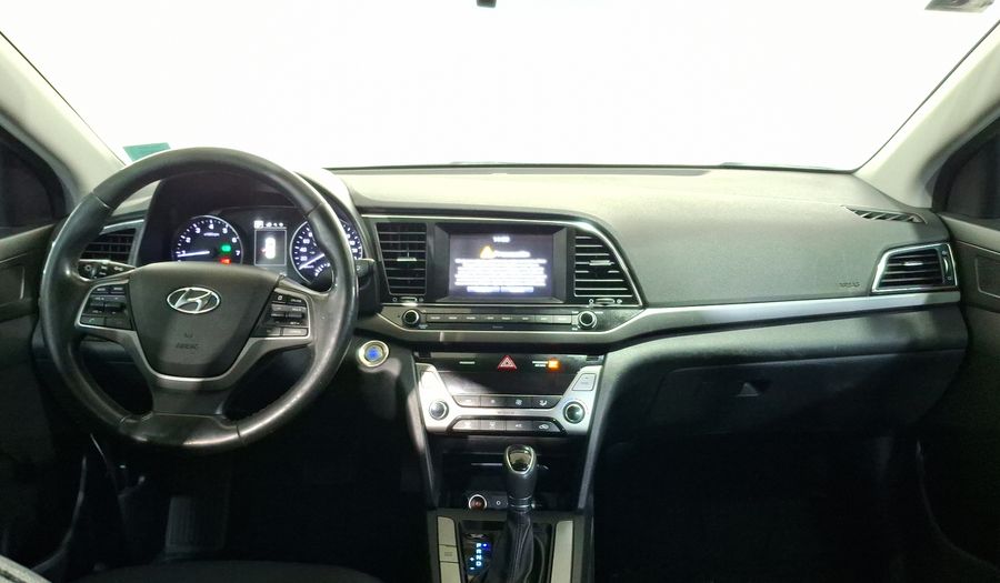 Hyundai Elantra 2.0 LIMITED TECH NAVI AT Sedan 2017