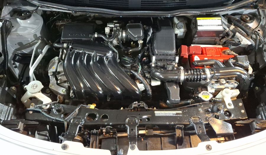 Nissan Versa 1.6 ADVANCE AUTO Sedan 2017
