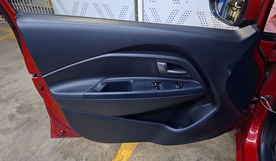 Kia Rio 1.6 LX MT Hatchback 2016