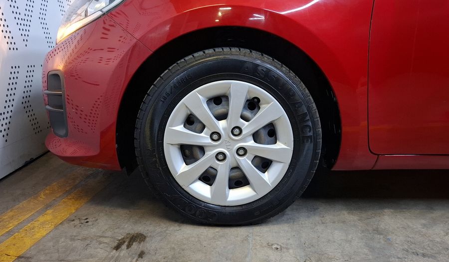 Kia Rio 1.6 LX MT Hatchback 2016
