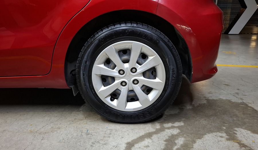 Kia Rio 1.6 LX MT Hatchback 2016