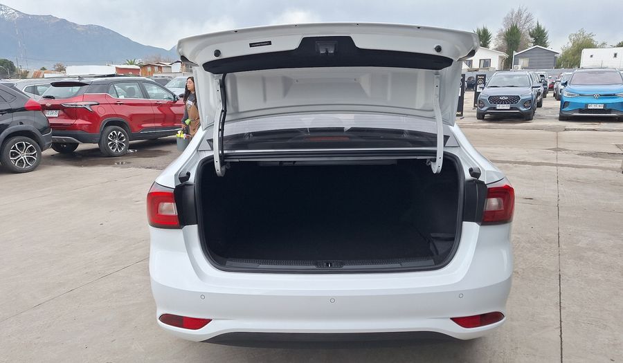 Mg 5 1.5 DLX Sedan 2023