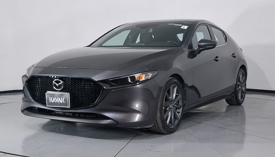 Mazda • Mazda 3