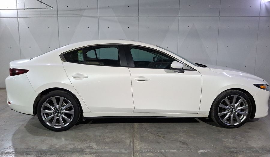 Mazda 3 2.5 I SPORT AUTO Sedan 2021