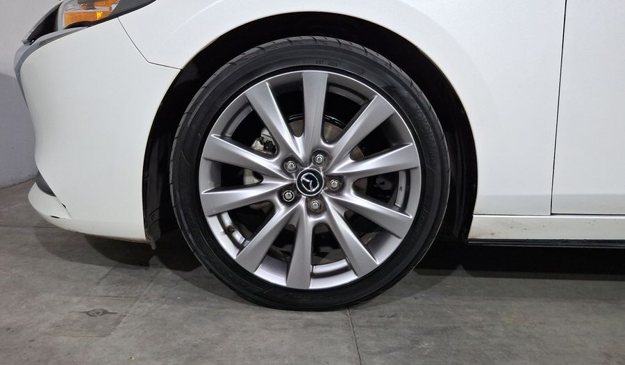 Mazda 3 2.5 I SPORT AUTO Sedan 2021
