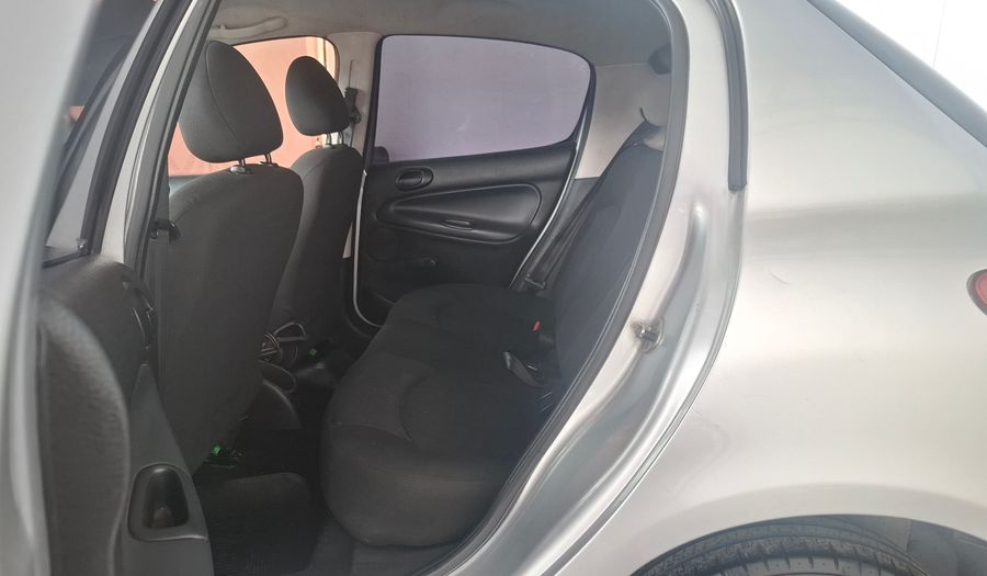 Peugeot 206 1.4 ALLURE Hatchback 2012